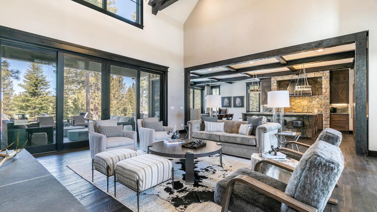 Photo of Livingroom in Ponderosa Palisades