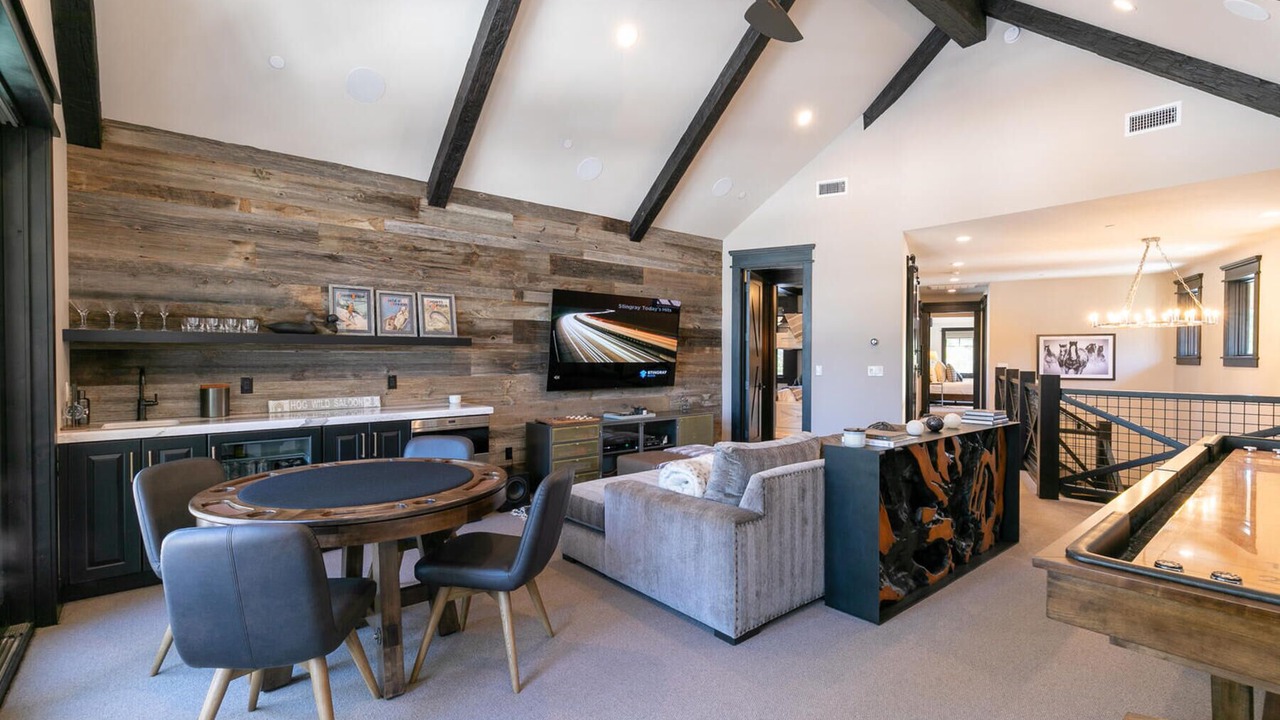 Photo of Bedroom in Ponderosa Palisades