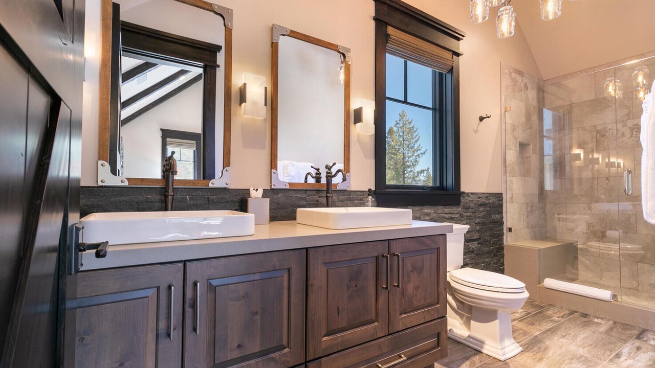 Photo of Bathroom in Ponderosa Palisades