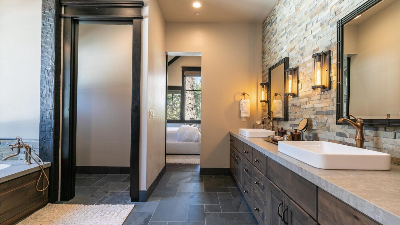 Photo of Bathroom in Ponderosa Palisades