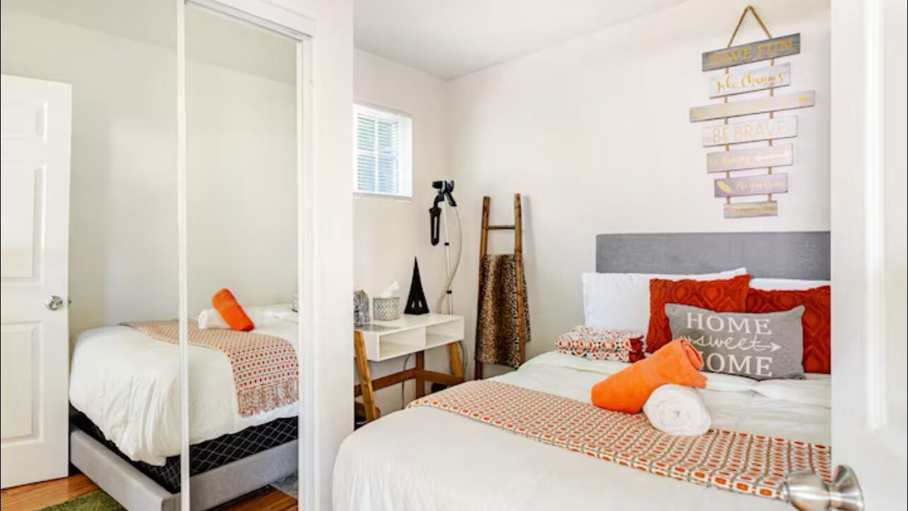 Photo of Bedroom in Altadena