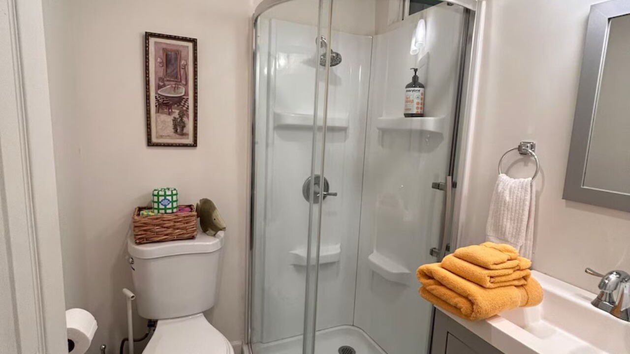 Photo of Bathroom in Altadena