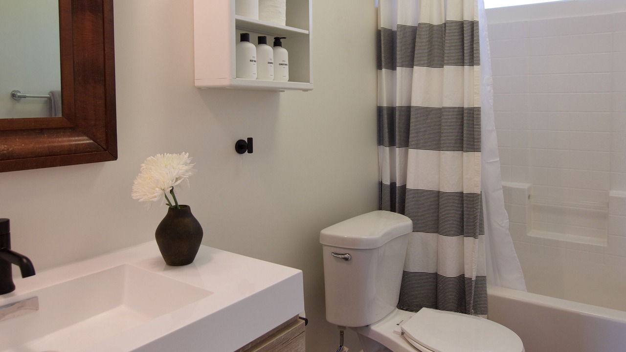 Photo of Bathroom in Joshua Tree Highlands