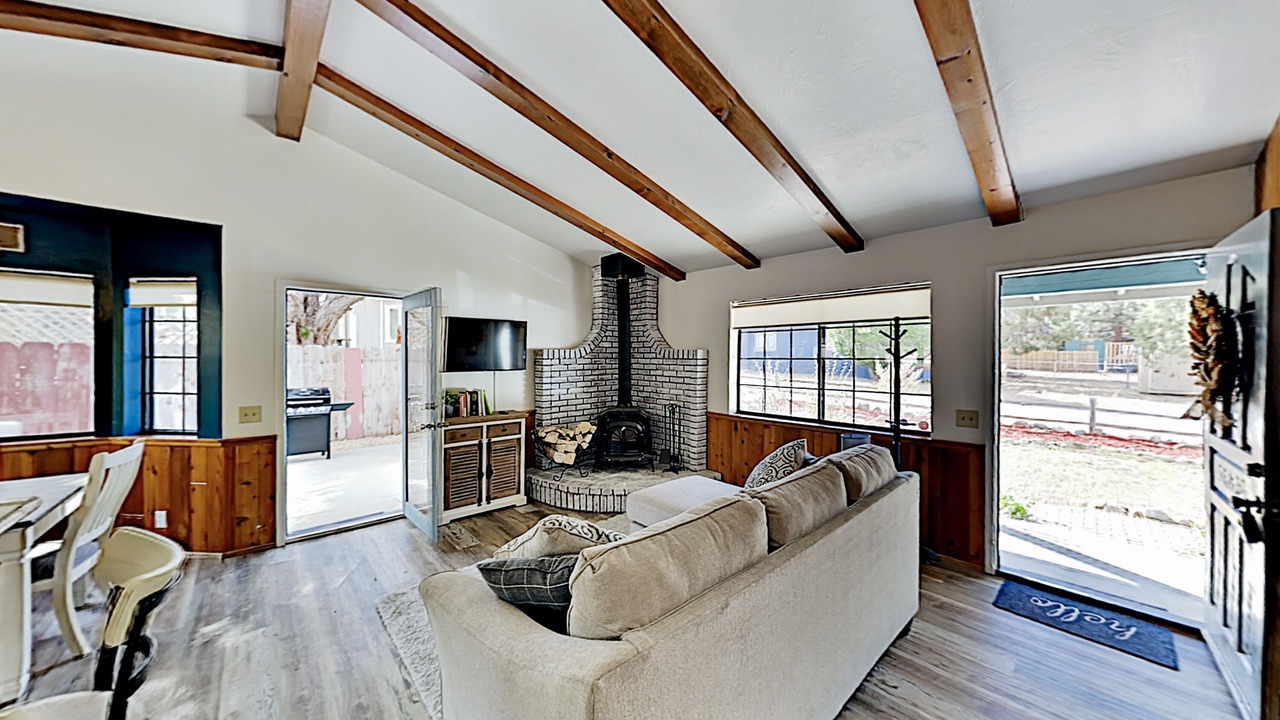 Photo of Livingroom in Woodlands