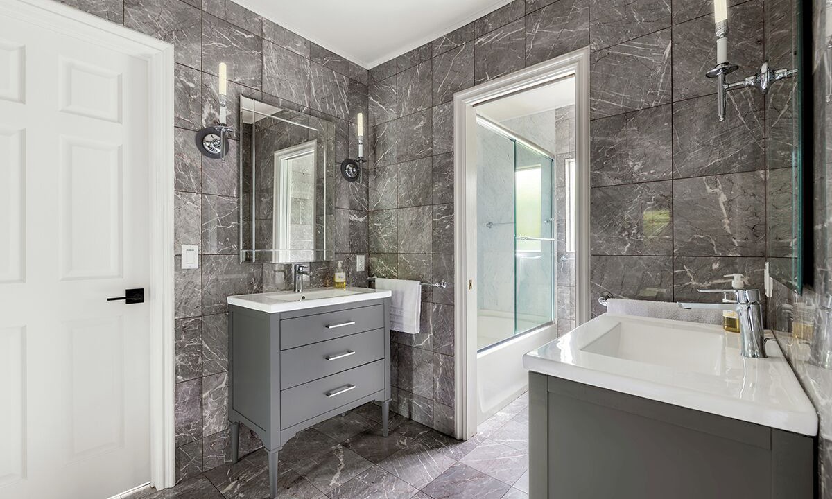 Photo of Bathroom in Pasadena
