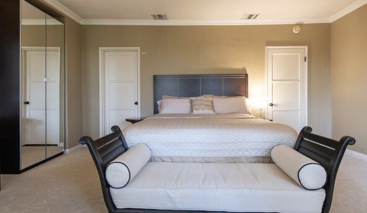 Photo of Bedroom in Pasadena
