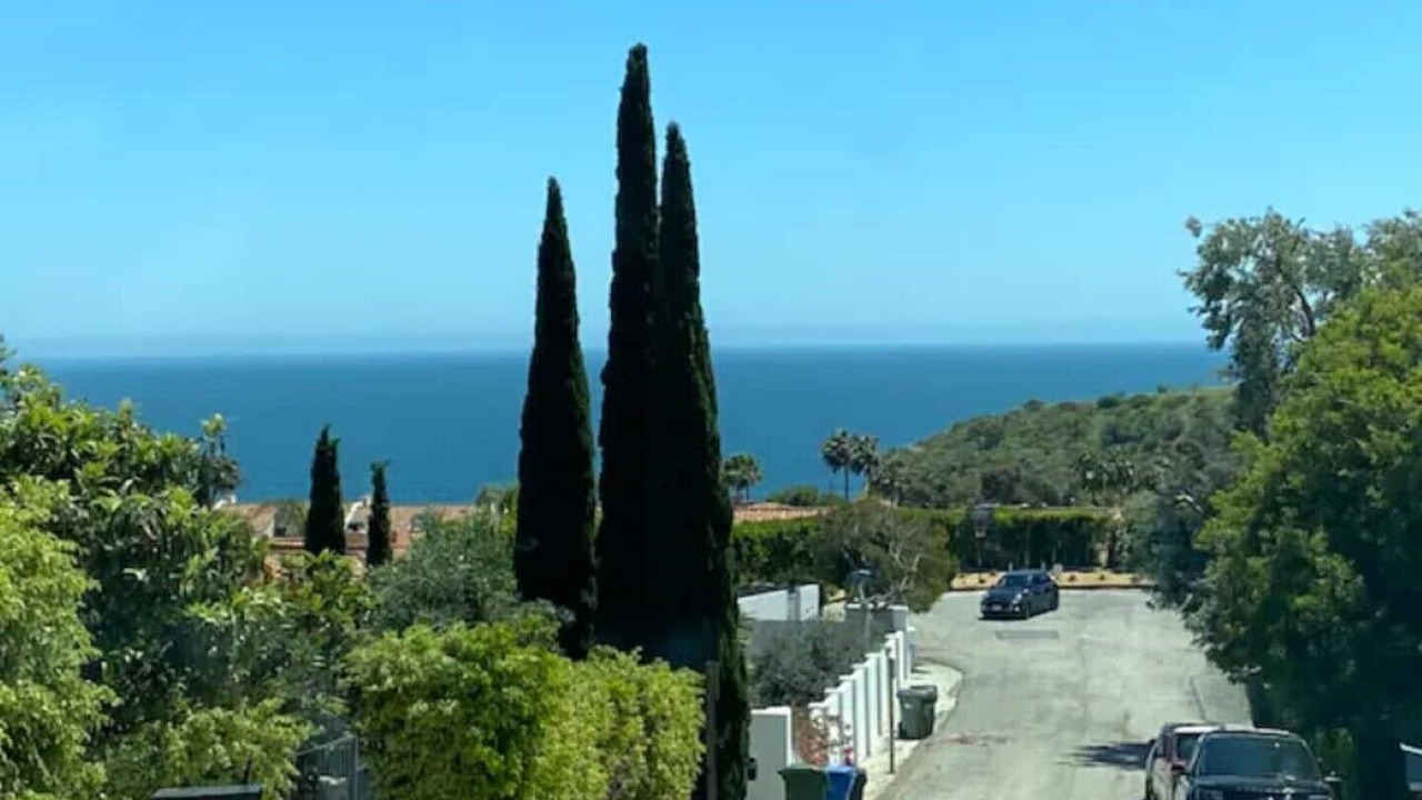 Photo of Others in Eastern Malibu