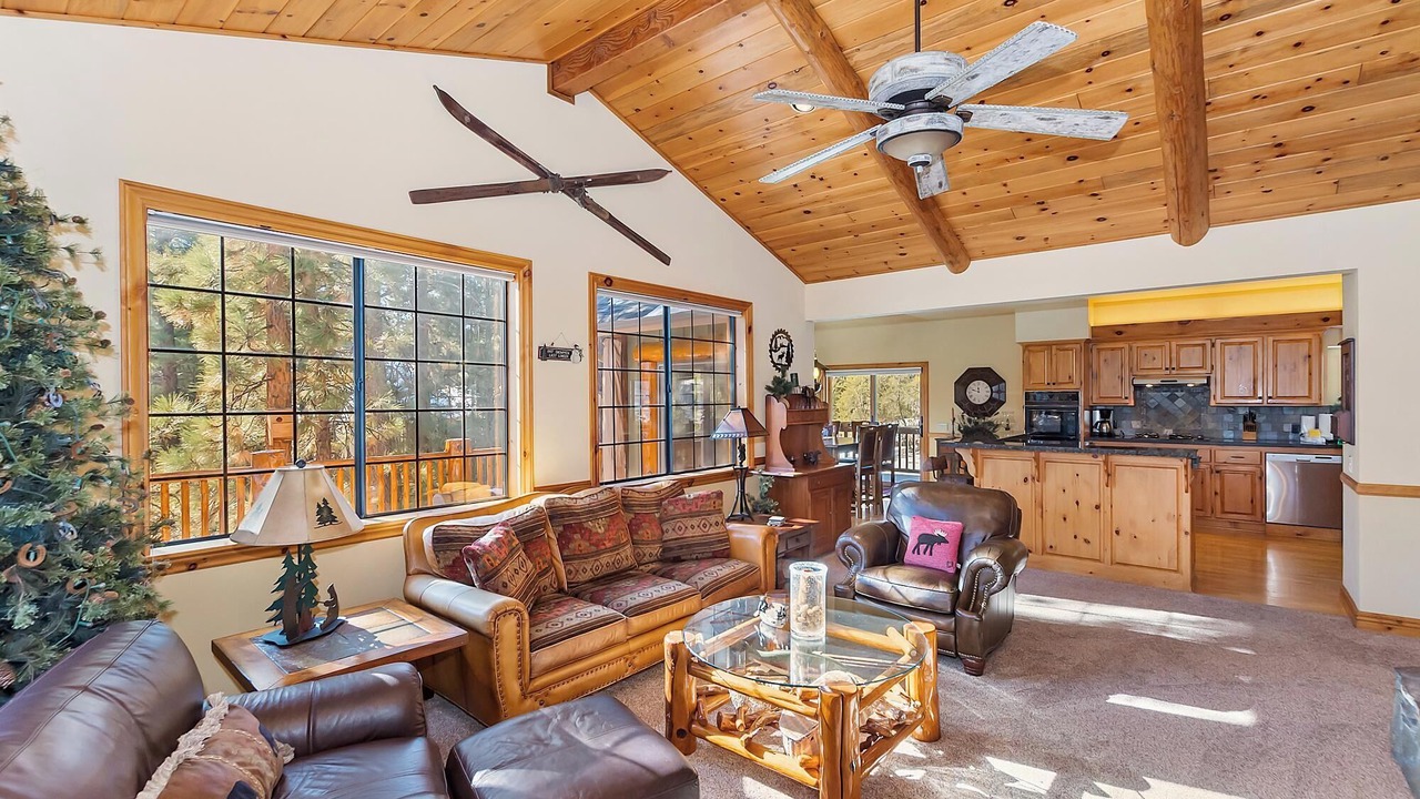 Photo of Others in Eagle Mountain Estates
