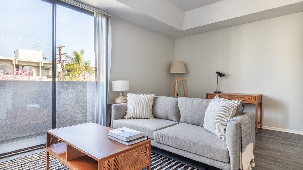 Photo of Livingroom in Hollywood