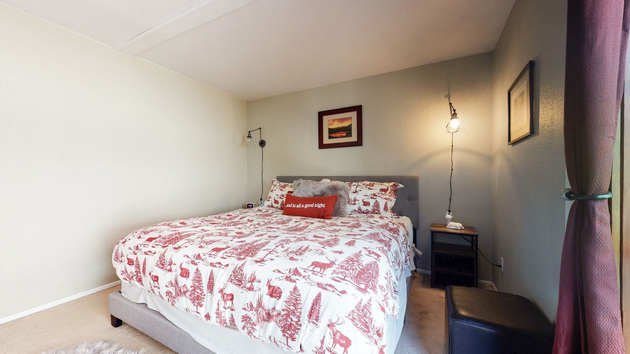 Photo of Bedroom in Majestic Pines