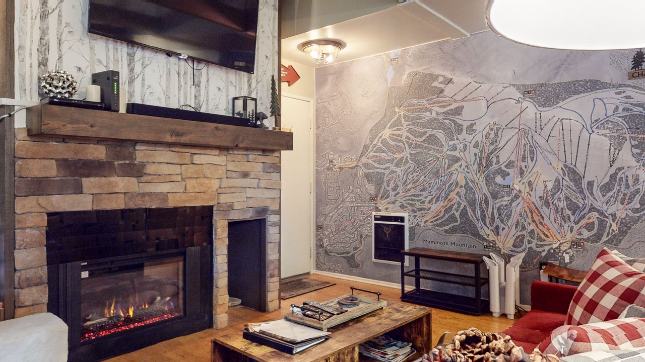 Photo of Livingroom in Majestic Pines