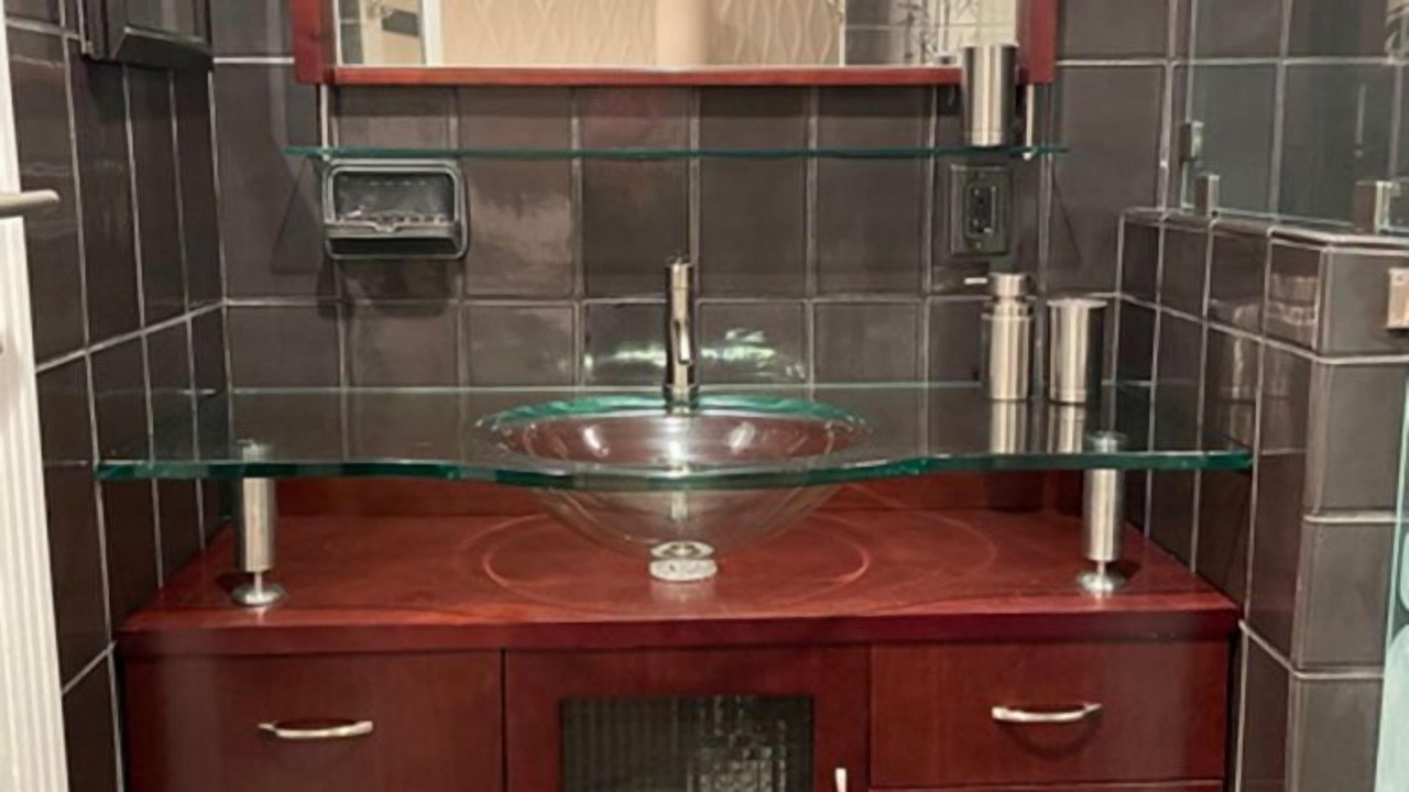 Photo of Bathroom in Naples
