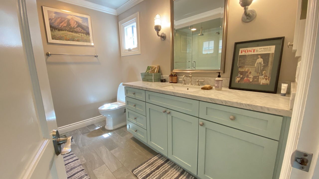 Photo of Bathroom in Sunset Park
