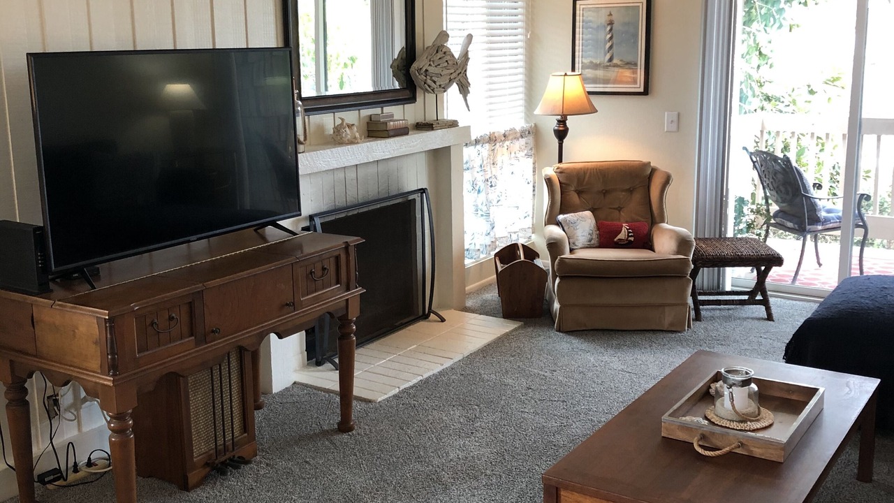 Photo of Livingroom in Townsite
