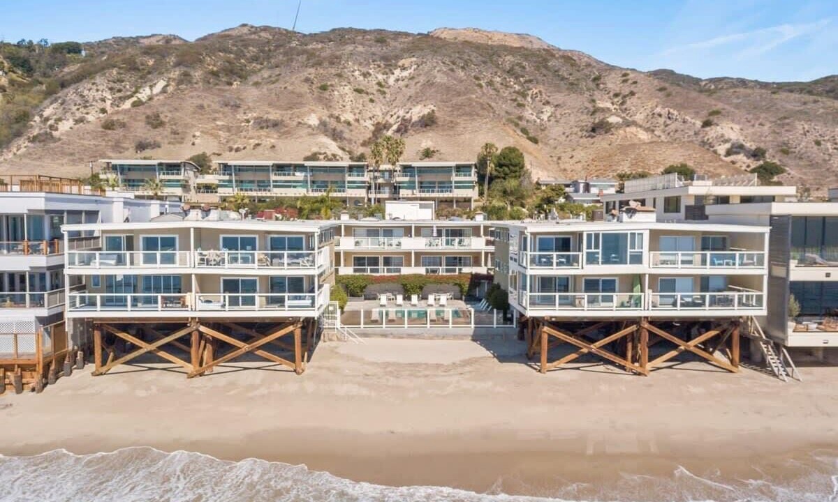 Photo of Others in Eastern Malibu