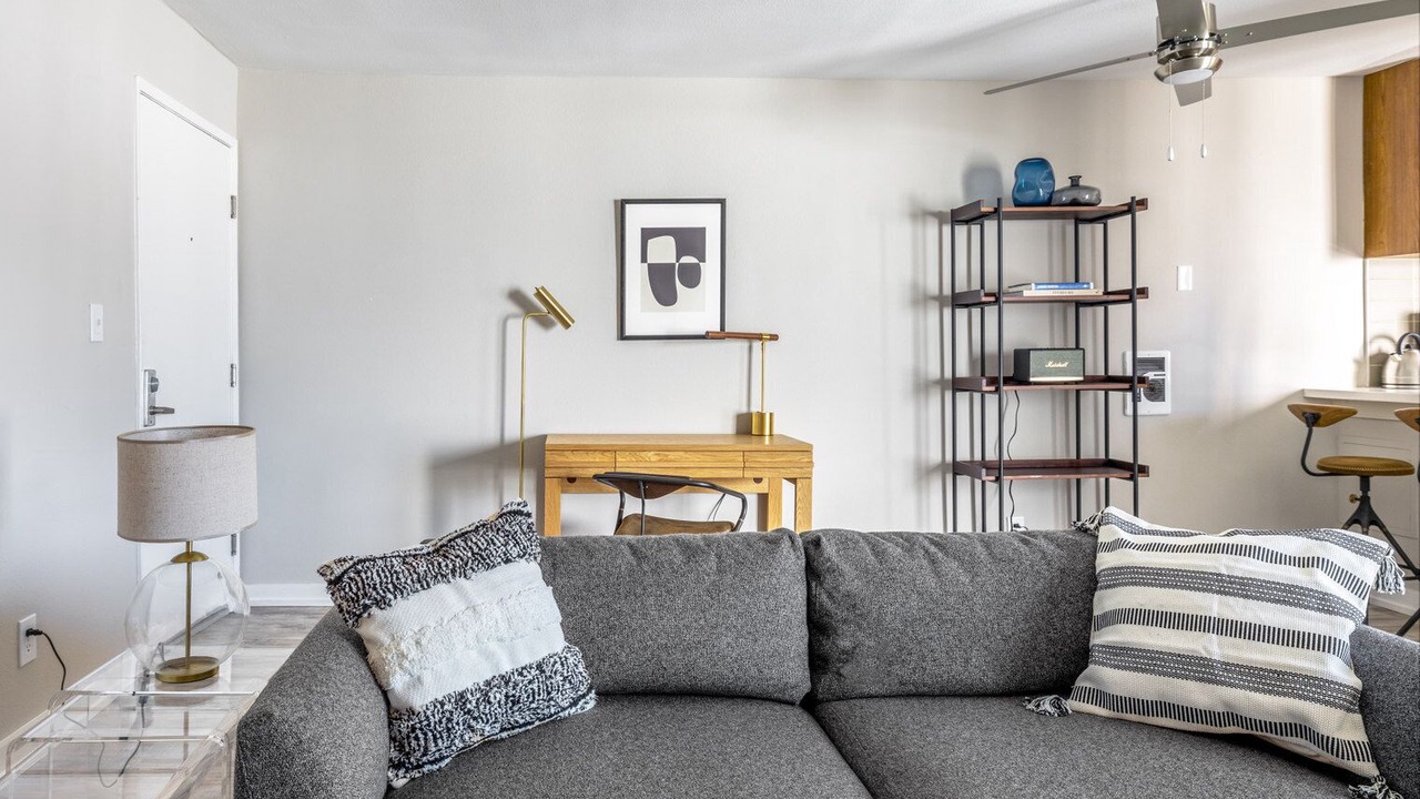 Photo of Livingroom in South Redondo