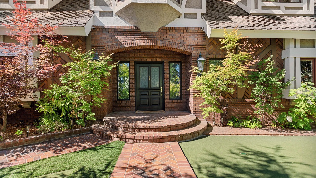 Photo of Outdoor in Lake Arrowhead