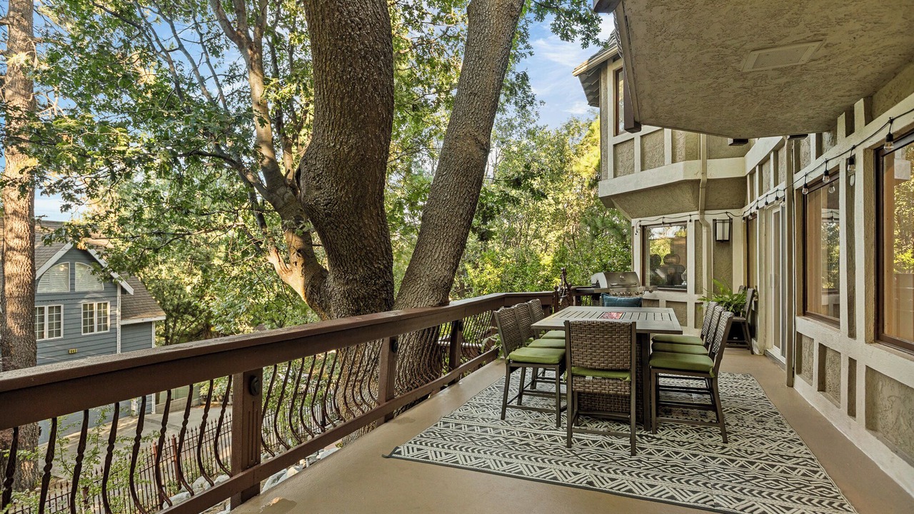 Photo of Outdoor in Lake Arrowhead