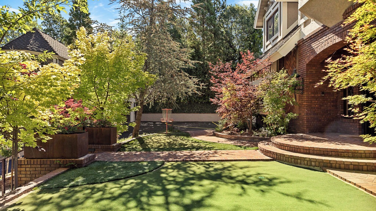 Photo of Outdoor in Lake Arrowhead