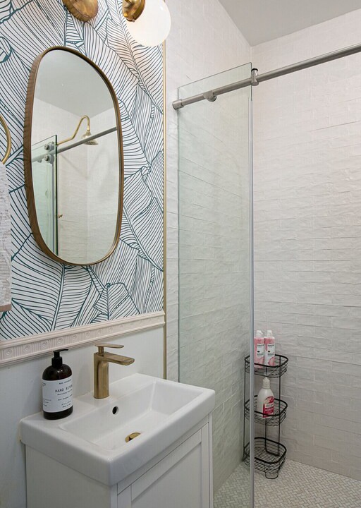Photo of Bathroom in Rampart Village