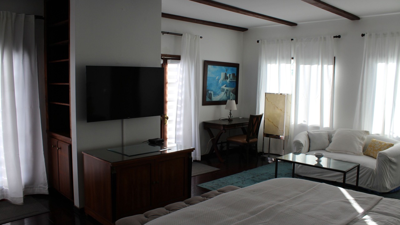 Photo of Bedroom in Western Malibu