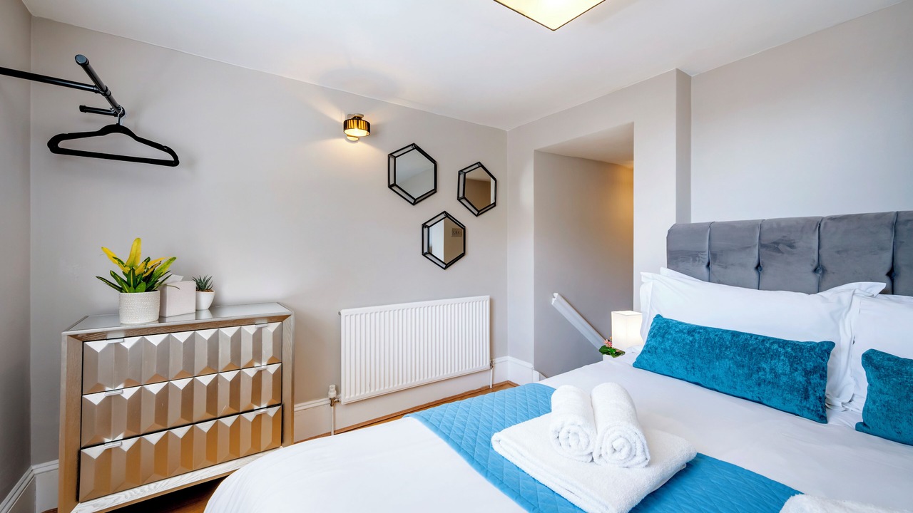 Photo of Bedroom in Bayswater