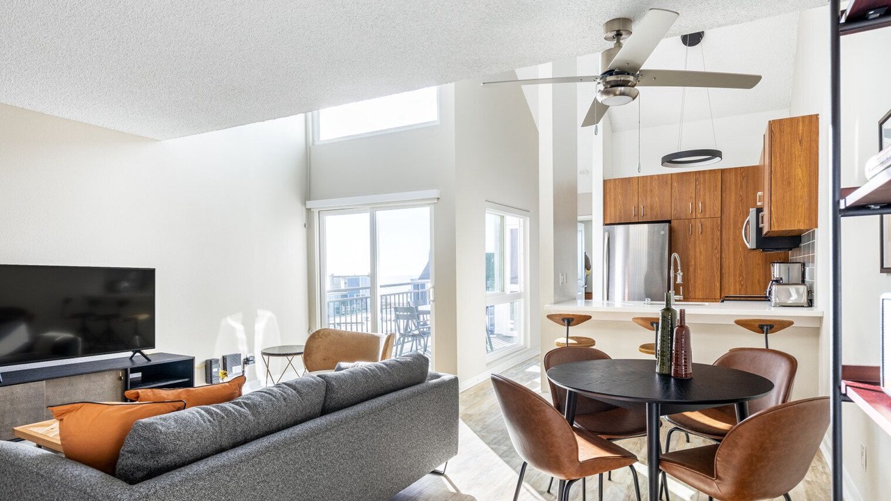 Photo of Livingroom in South Redondo