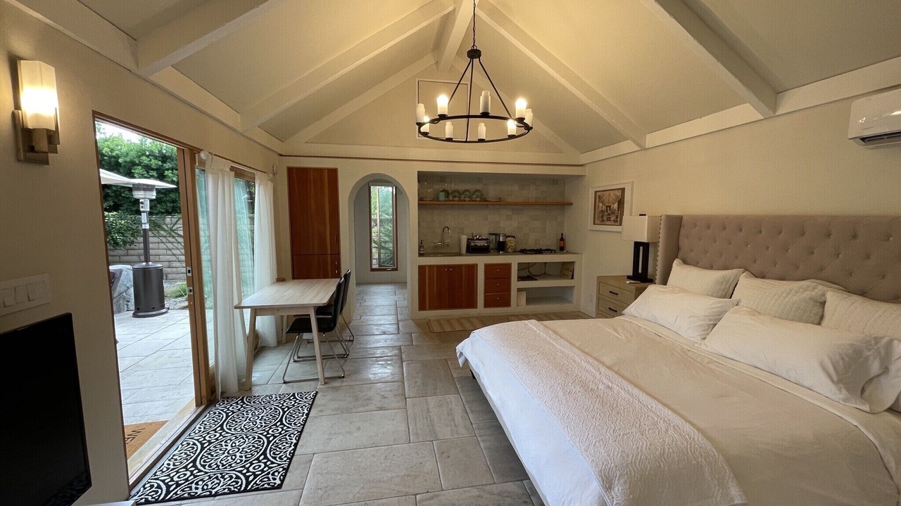 Photo of Bedroom in Glenwood