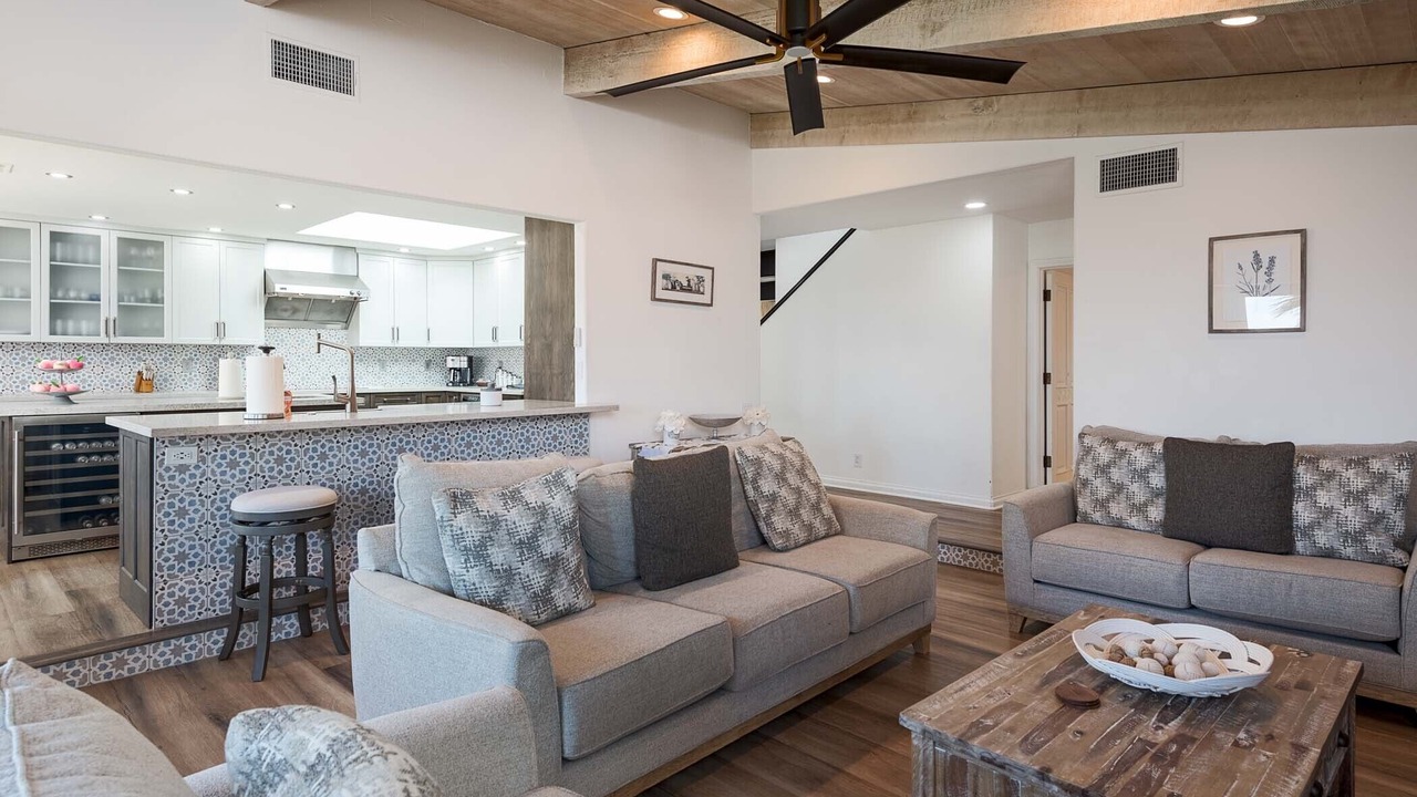 Photo of Livingroom in Palm Desert