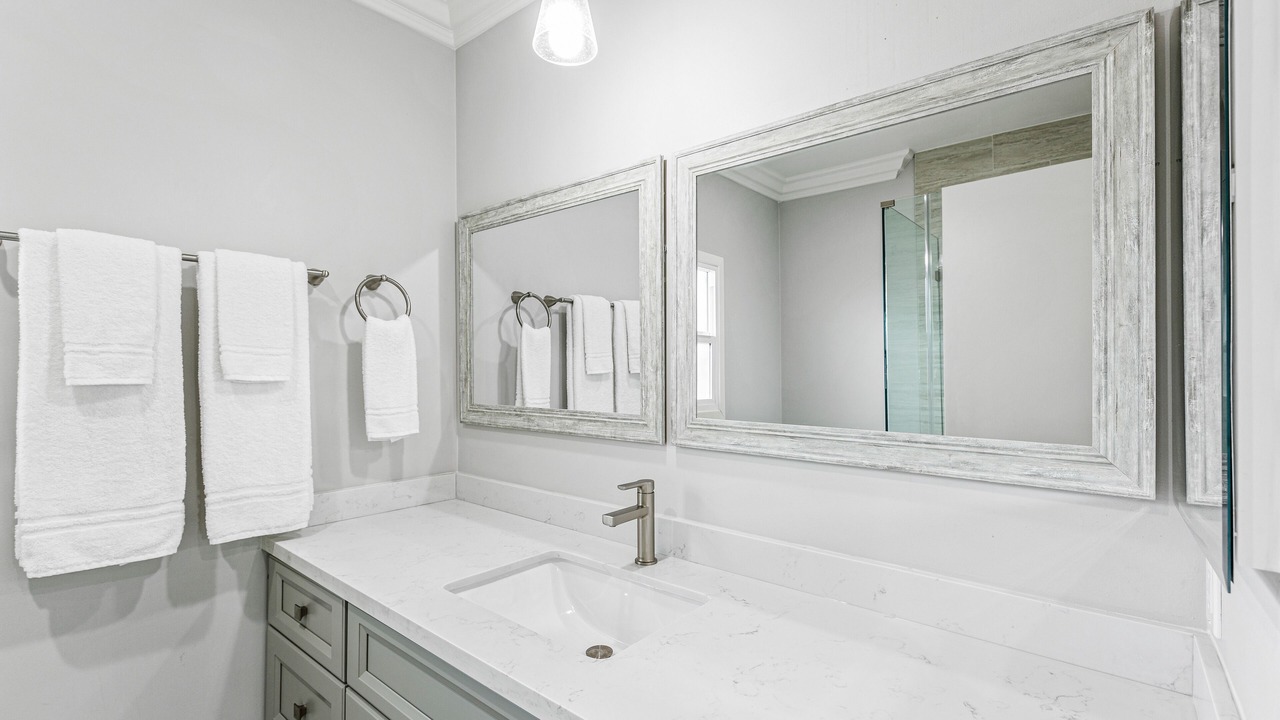 Photo of Bathroom in Alhambra