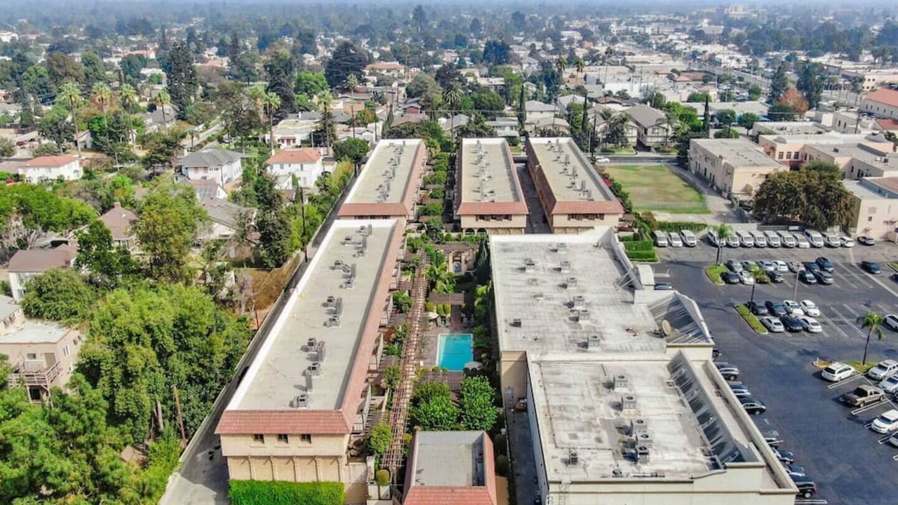 Photo of Others in Alhambra