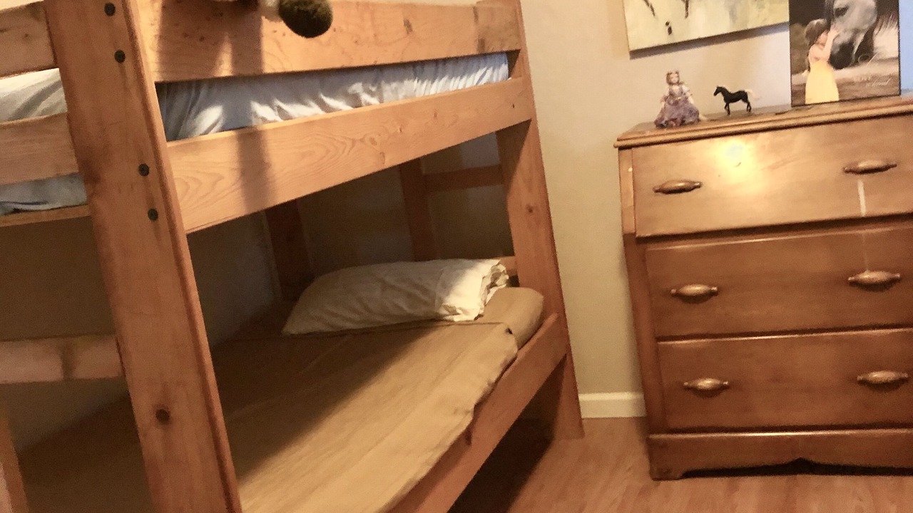 Photo of Bedroom in Inyokern
