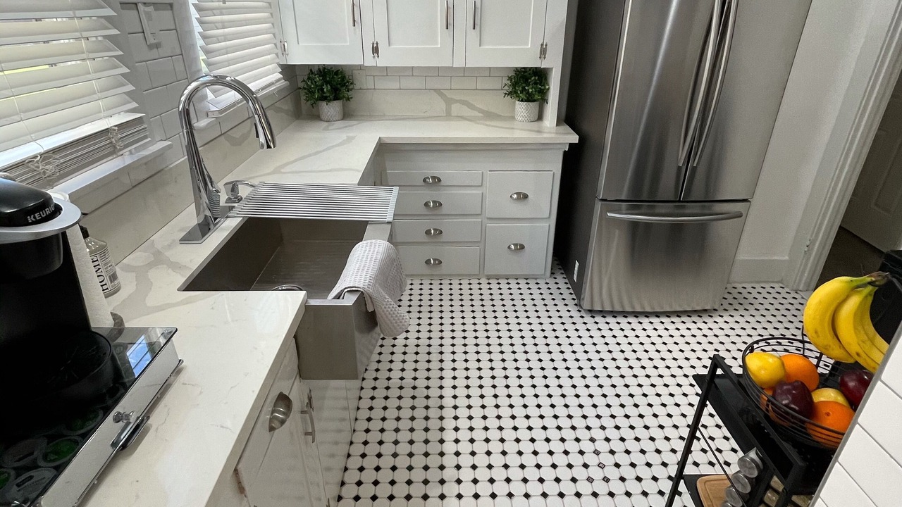 Photo of Kitchen in Alamitos Beach