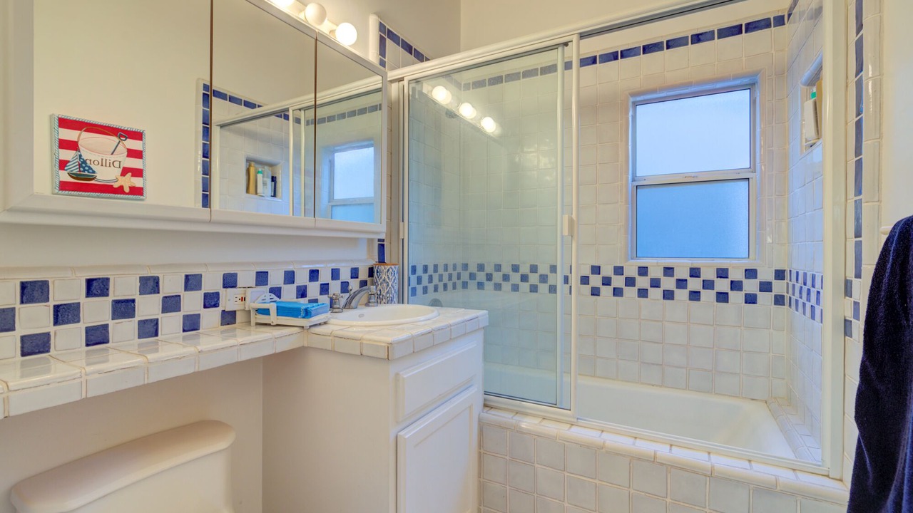 Photo of Bathroom in The Strand