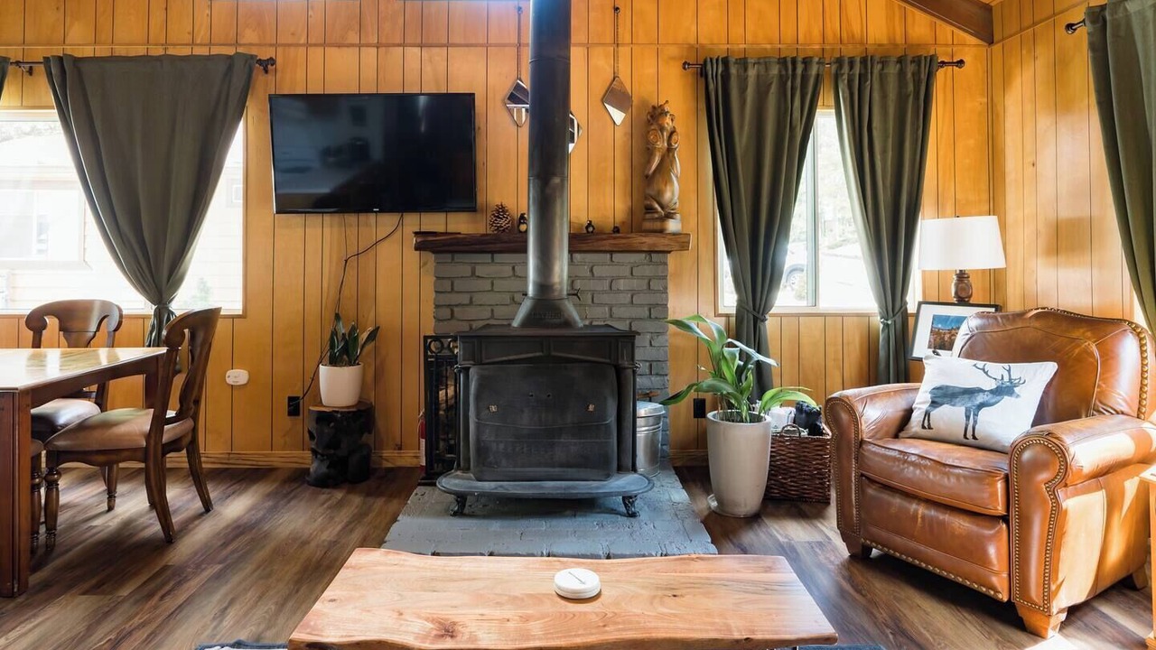 Photo of Bedroom in Big Bear