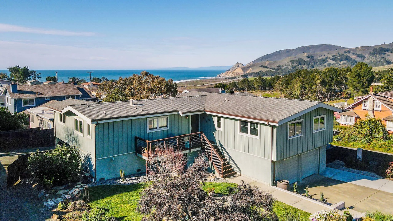Photo of Others in Montara