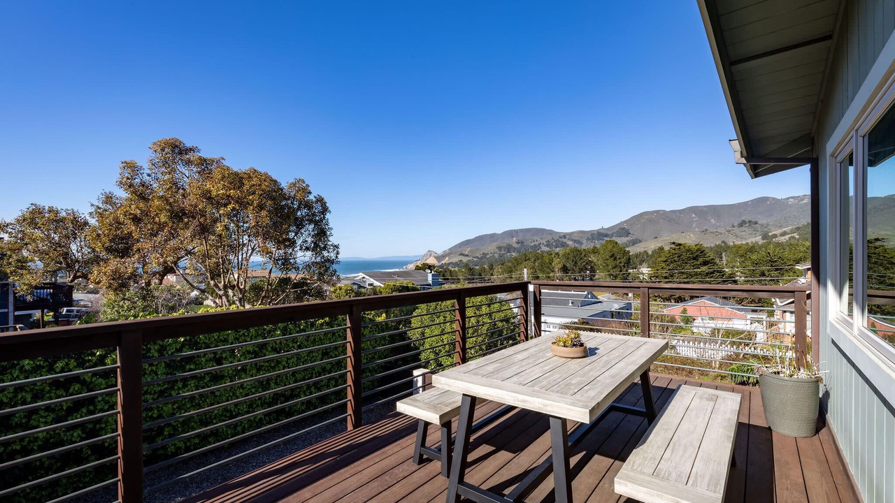Photo of Patio Balcony in Montara