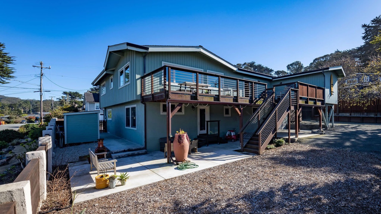 Photo of Others in Montara