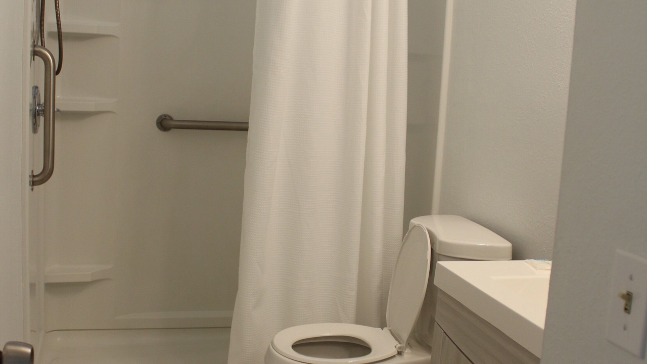Photo of Bathroom in Moreno Valley