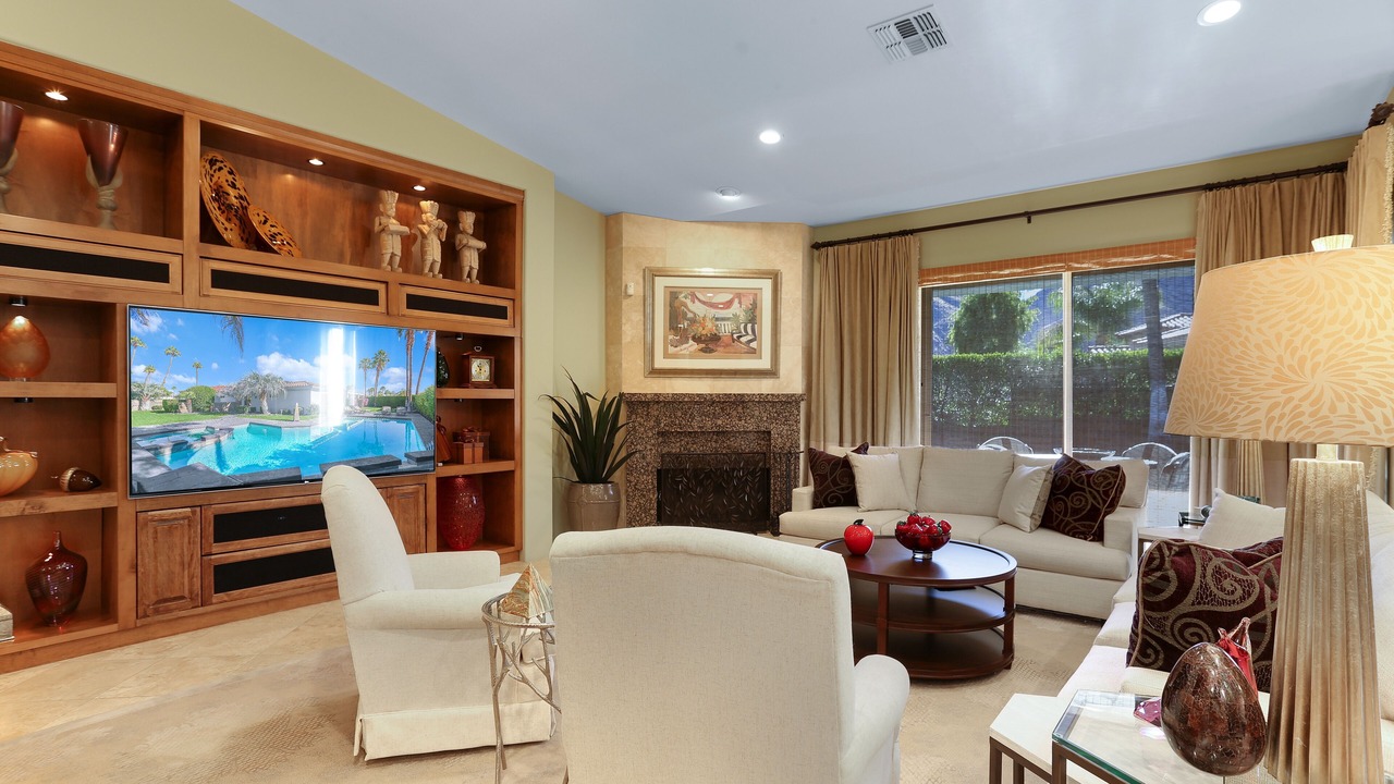 Photo of Bedroom in Araby Commons