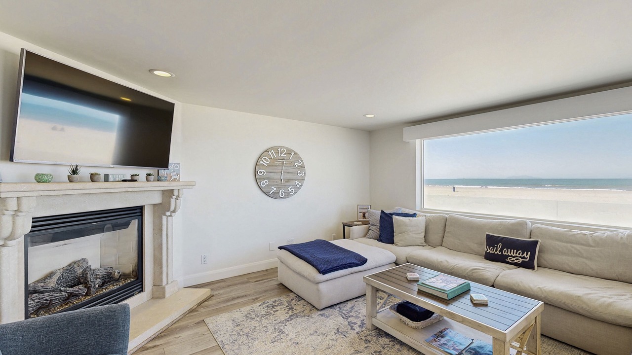 Photo of Livingroom in Hollywood Beach