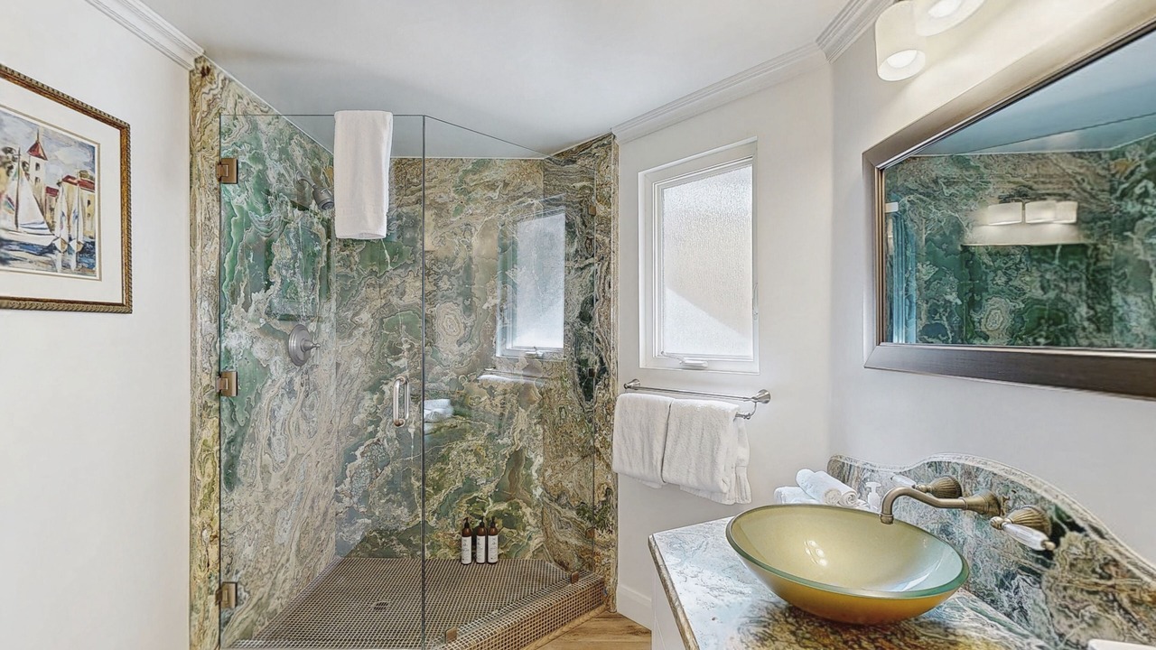 Photo of Bathroom in Hollywood Beach
