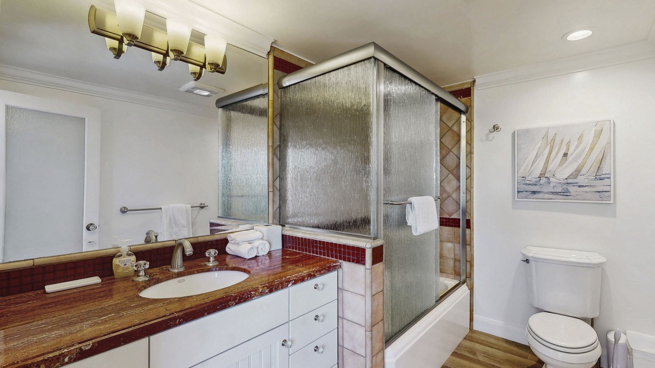 Photo of Bathroom in Hollywood Beach