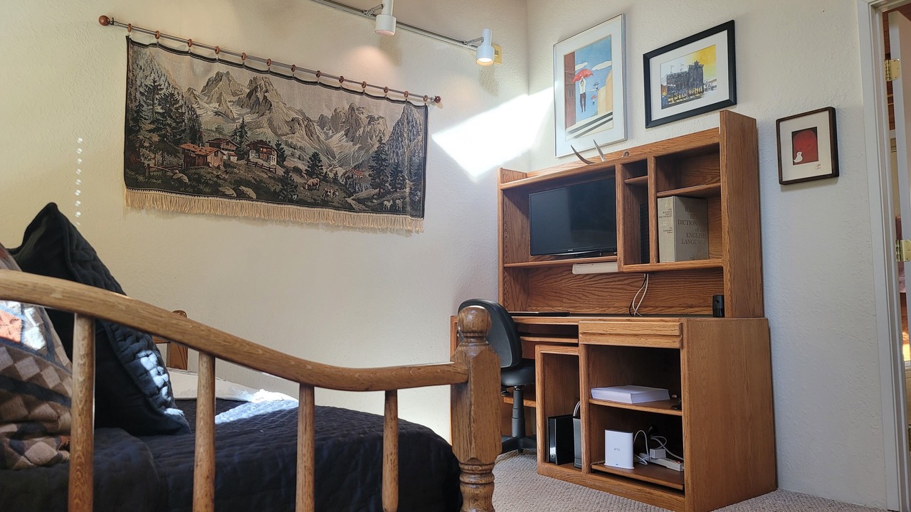Photo of Bedroom in Pine Cove