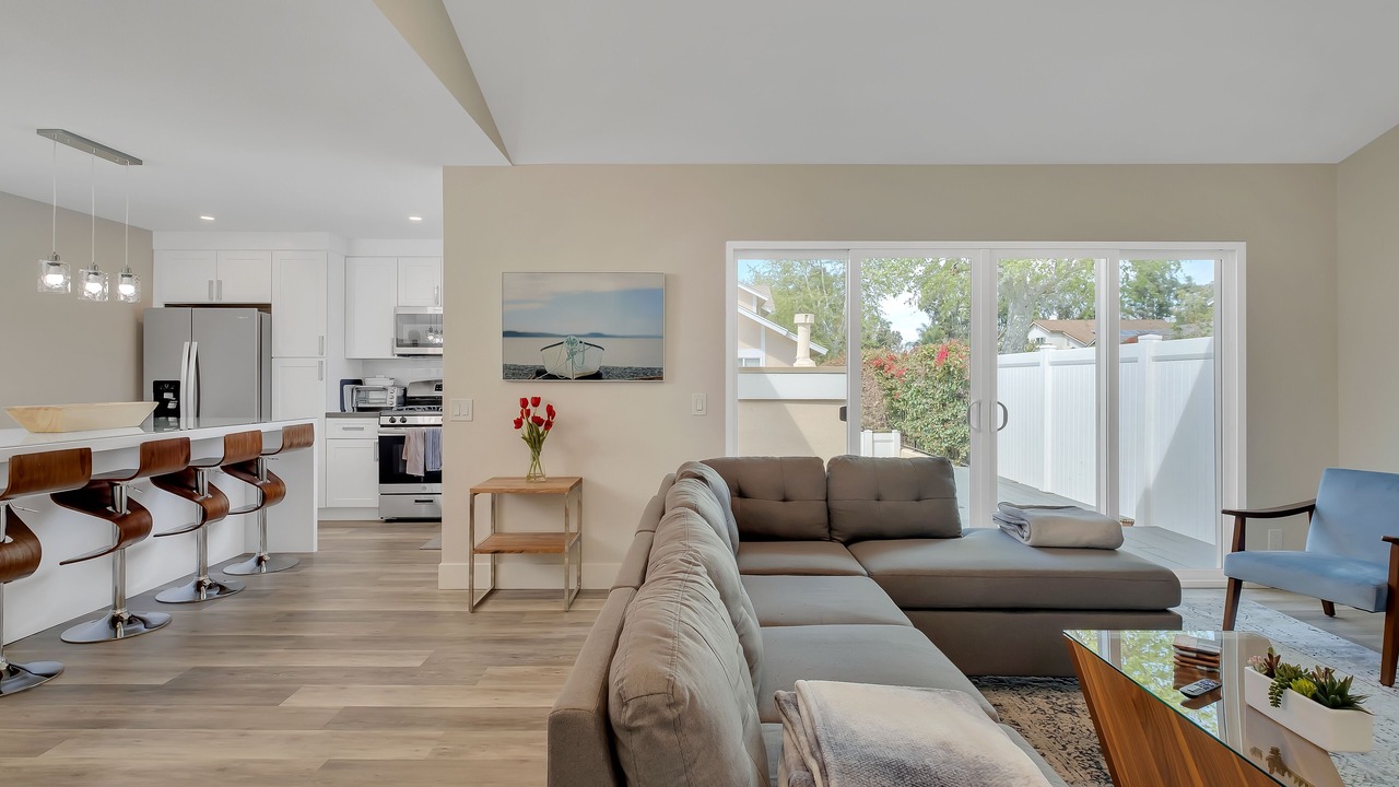 Photo of Livingroom in Lake Forest