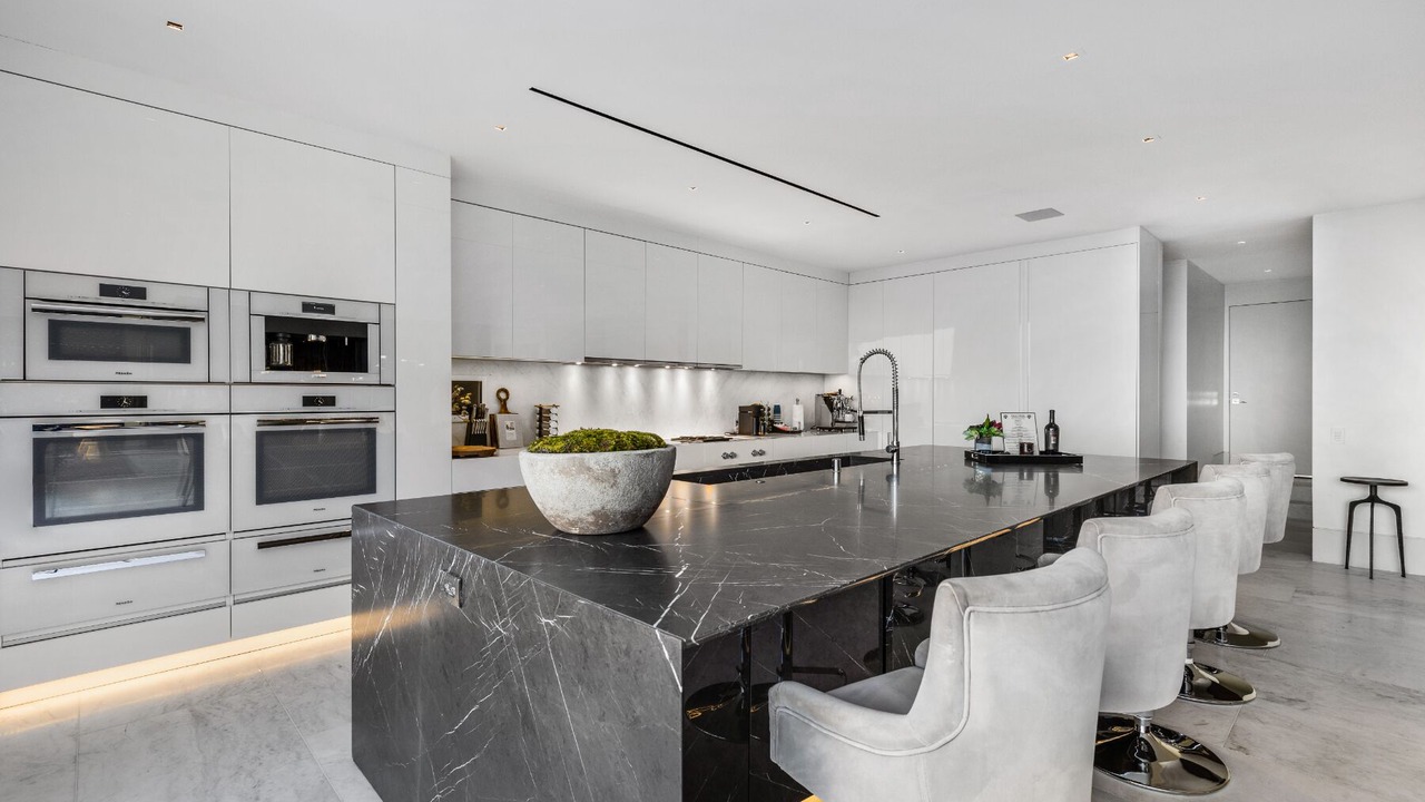 Photo of Kitchen in Hollywood Hills West