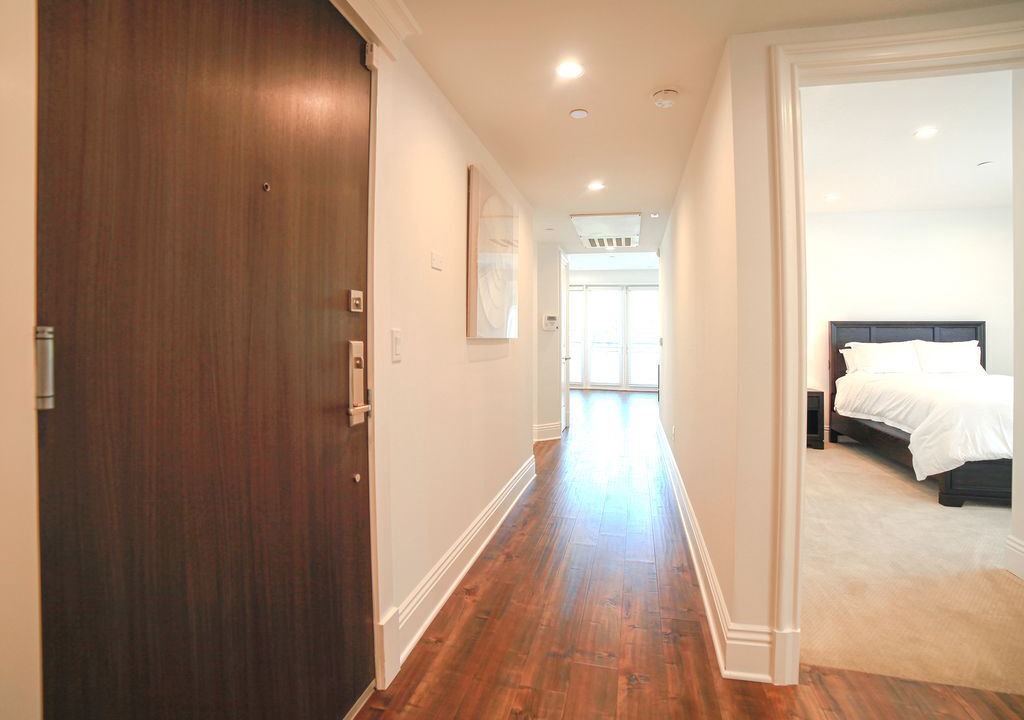 Photo of Bedroom in Pico - Robertson