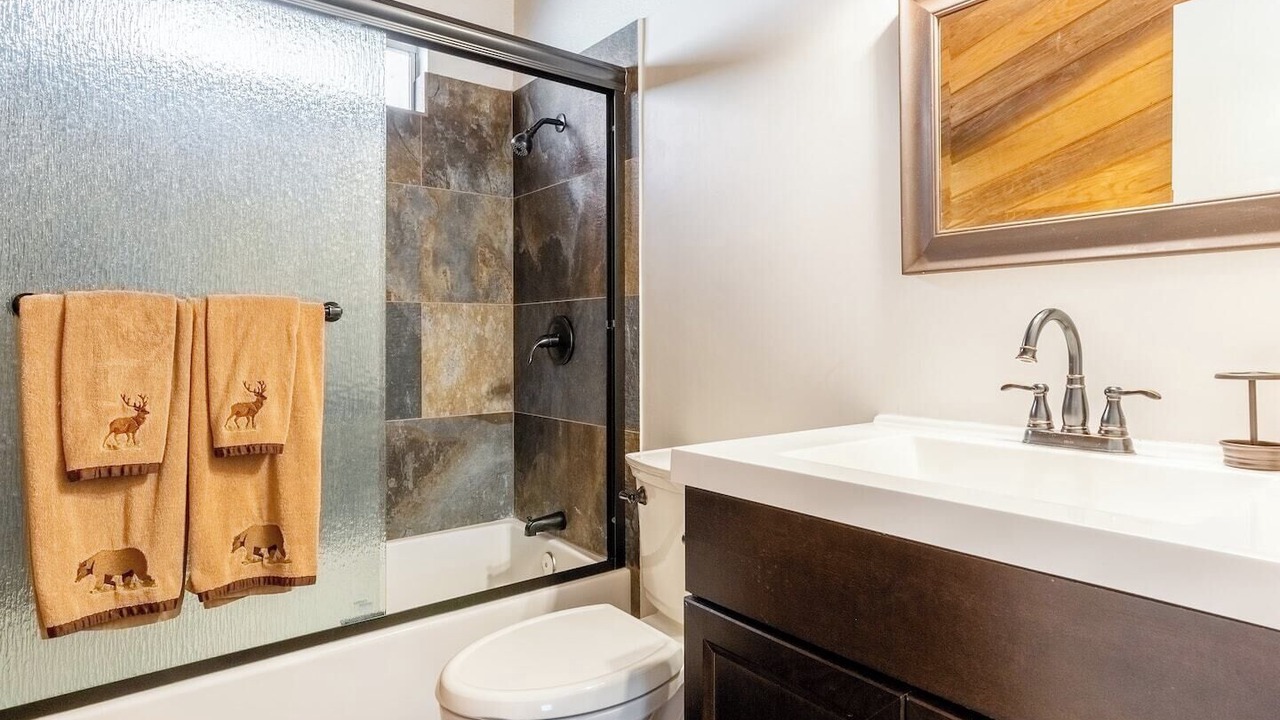 Photo of Bathroom in Sugarloaf