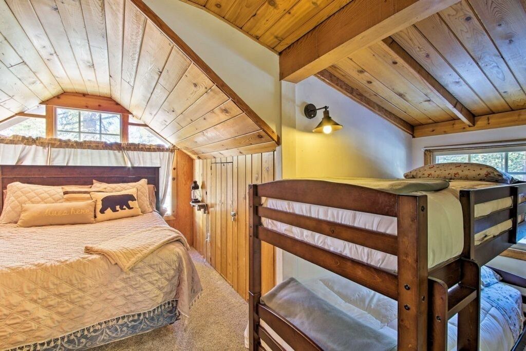 Photo of Bedroom in Boulder Bay