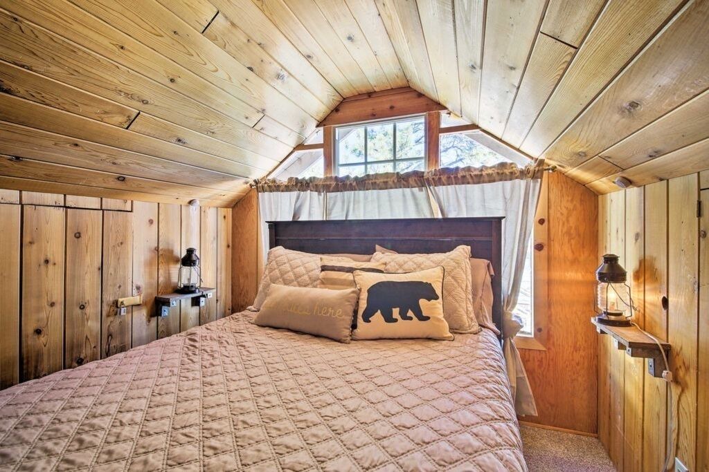 Photo of Bedroom in Boulder Bay
